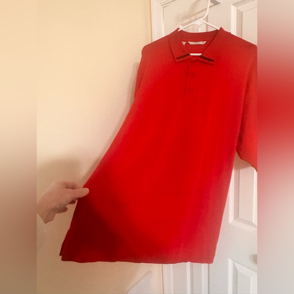 Cutter & Buck Red with black accents on collar and sleeves. Polo Size XL - Picture 12 of 16